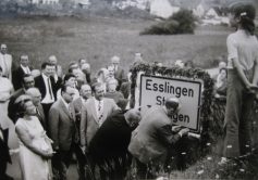 Im Jahre 1972 trat die selbstständige Gemeinde Eßlingen der Stadt Tuttlingen als erster Stadtteil bei.